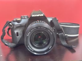 OLYMPUS E- 410 Kamera Set