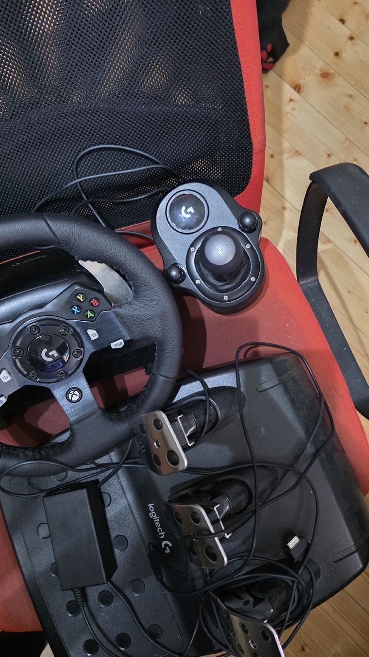 Logitech Controller: Logitech G920 Lenkrad + Schalt Gear – Neu (gemäss Beschreibung) aus Winterthur von galitube 1