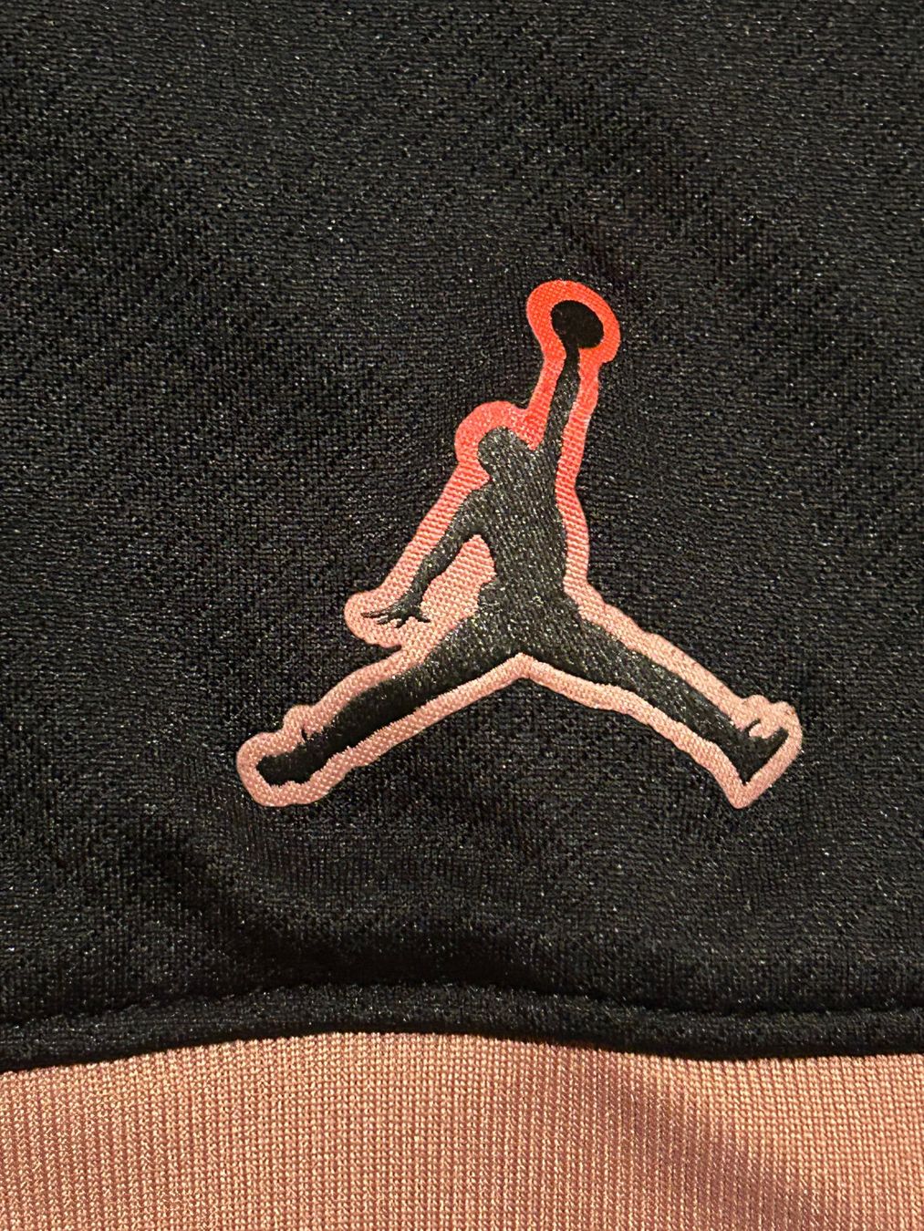 Jordan Pantaloni: PSG Shorts Saison 24/25 Third – Usato da Lobsigen venduto da HeneM 2