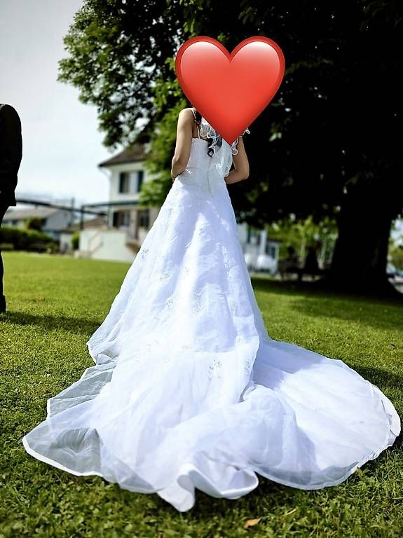 Vestiti: Hochzeitskleid – Usato da Winterthur venduto da Calculating.Infinity 2