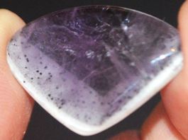 Mineralien L-990 – Trapiche Amethyst Scheibe ca. 30x20mm