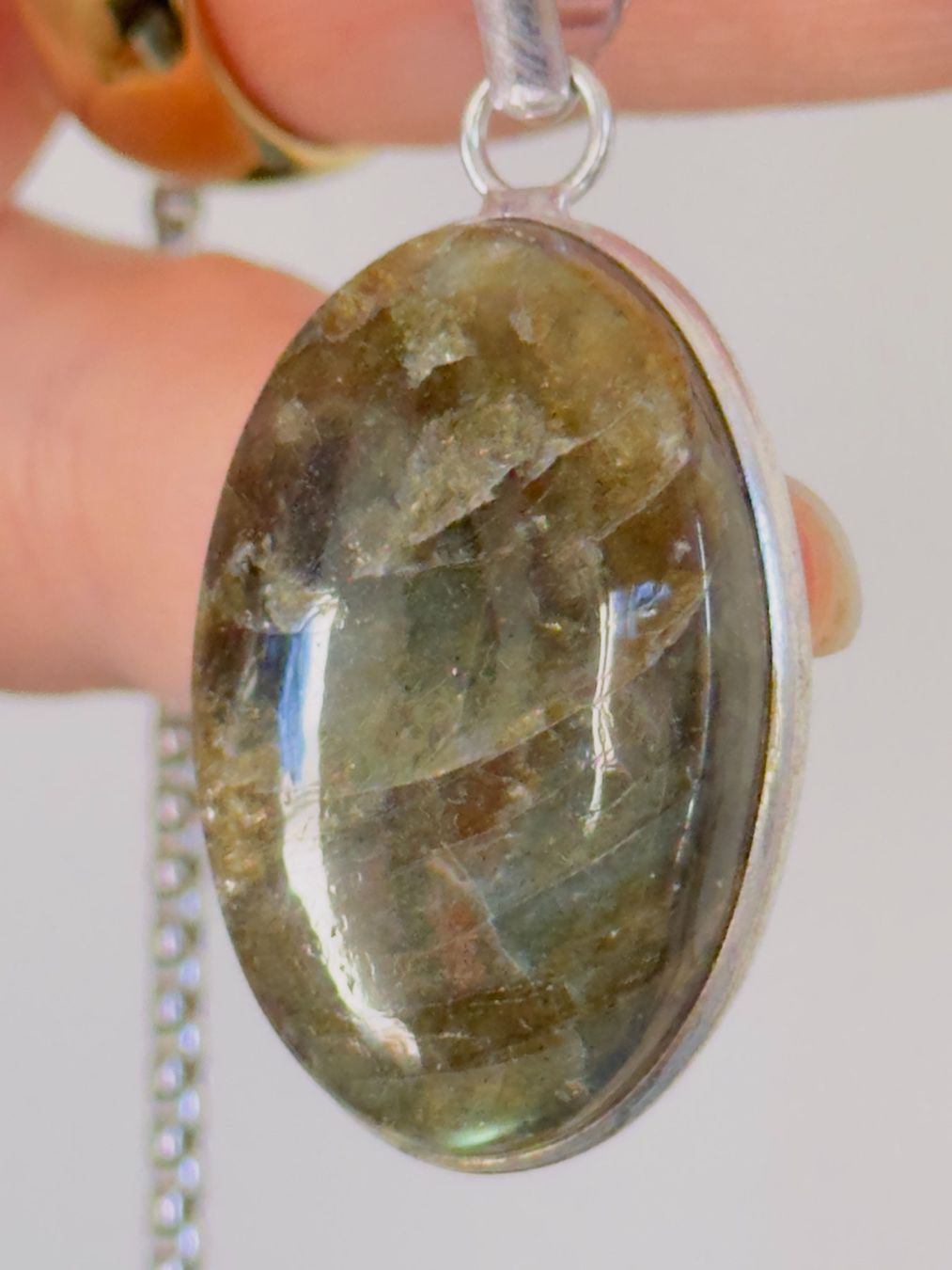 Catenine: Fashionable labradorite necklace – Nuovo e nell'imballaggio originale da Genève venduto da AGBERG