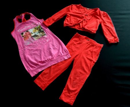 wie neu Kleid, Bolero, Leggins No No 140