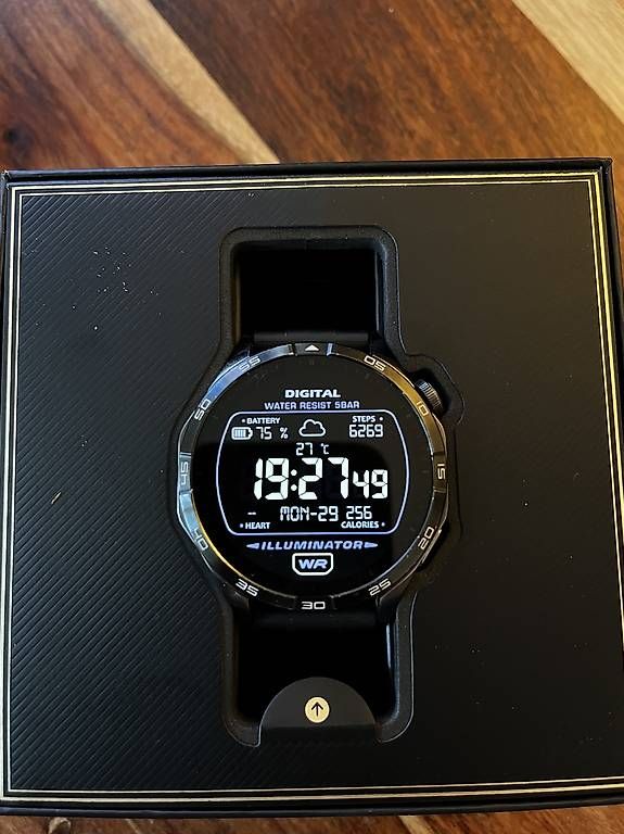 Smartwatch: HUAWEI WATCH GT4 – D'occasion à Aarau par Bgreiff 1
