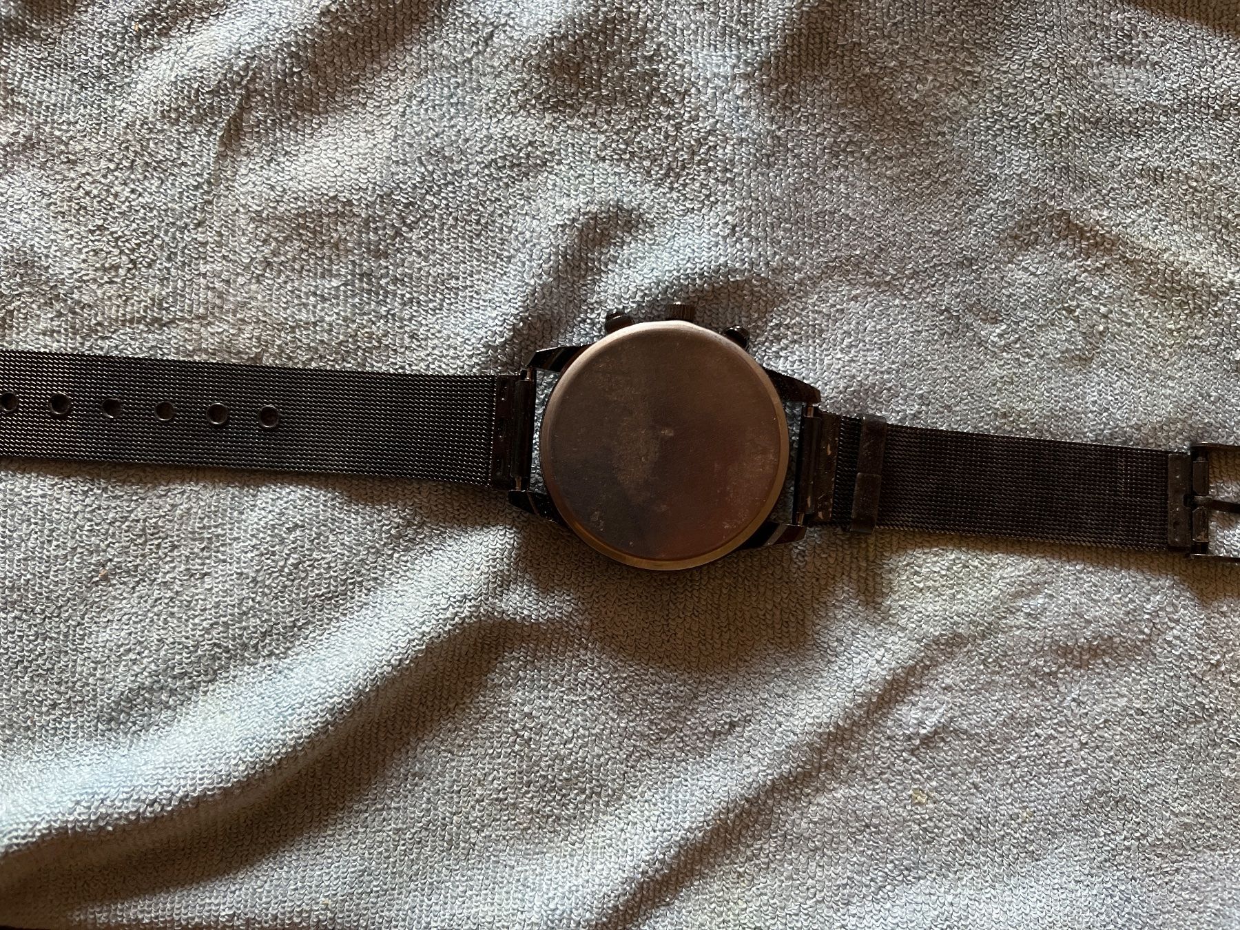 Orologi: Armbanduhr Shaarms schwarz/gold – Usato da Giswil venduto da Nistsigi 1