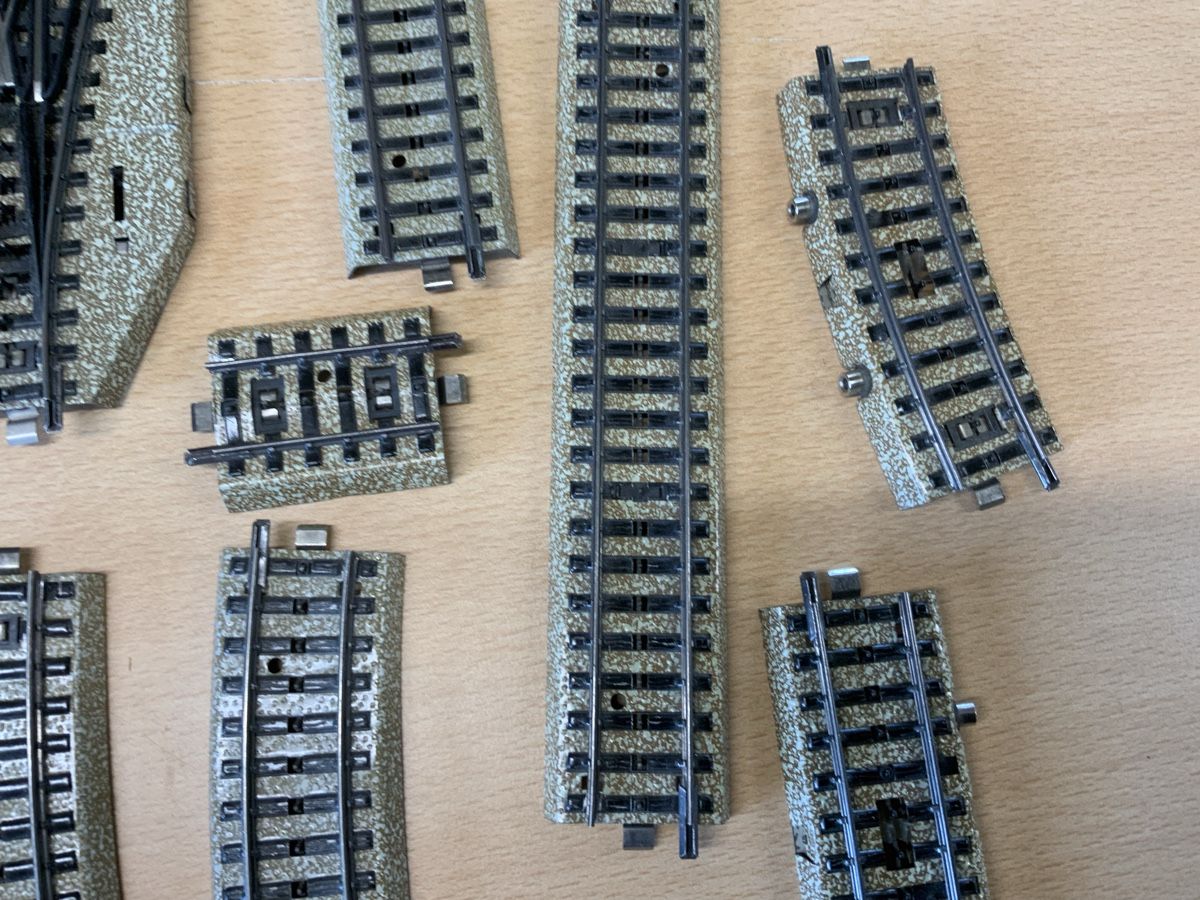 Märklin Modelleisenbahnen: Märklin Geleise – Gebraucht aus Niederuzwil von Miami1999 3