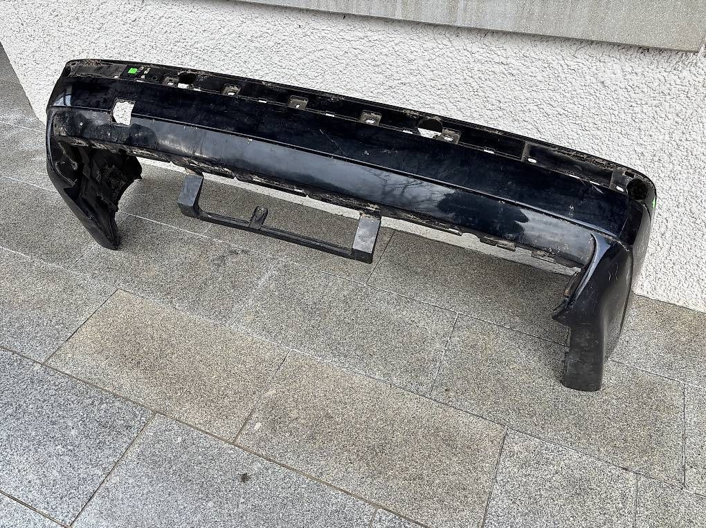 BMW Tutti pezzi di ricambio auto: BMW E36 M-Technik Stossstange original – Usato da Würenlos venduto da Daveness