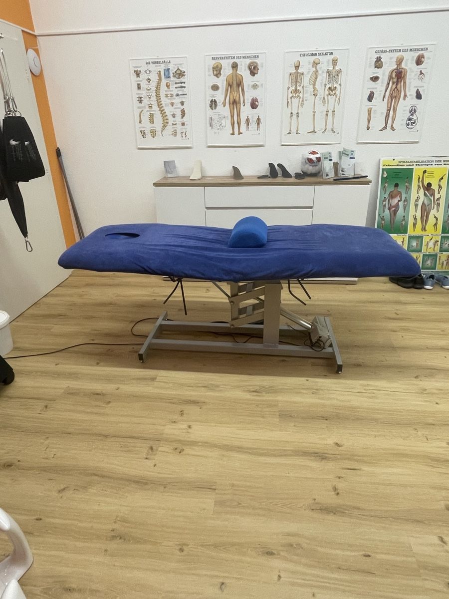 Sedie a sdraio: Massageliege blau  – Usato da Egliswil venduto da MIZ04 6