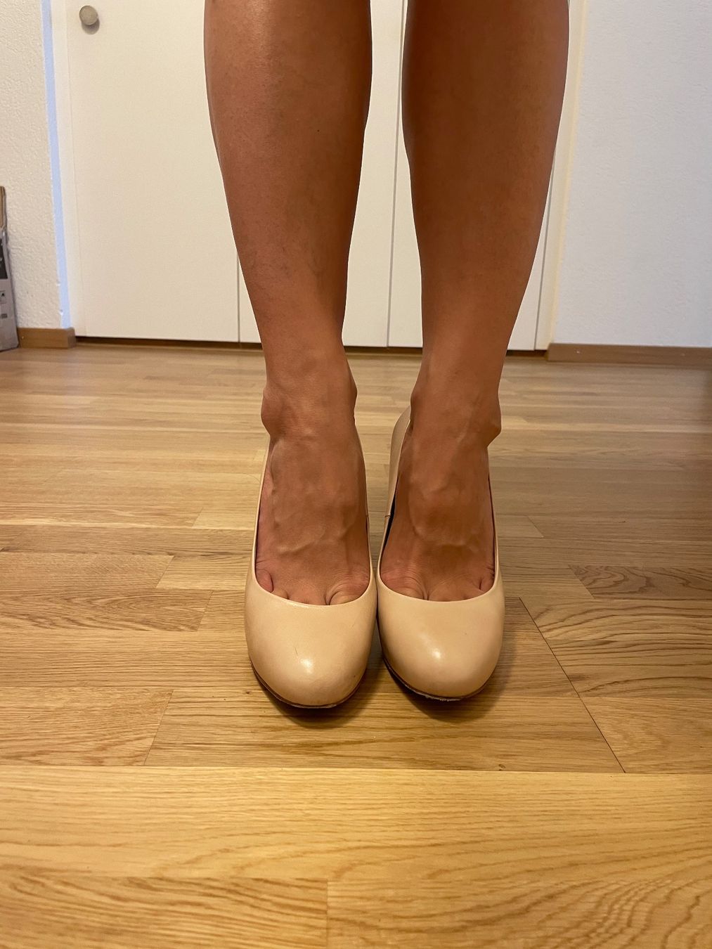 Massimo Dutti Damenschuhe: Pumps nude Massimo Dutti Grösse 40 – Gebraucht aus Zürich von Schmusnik 6