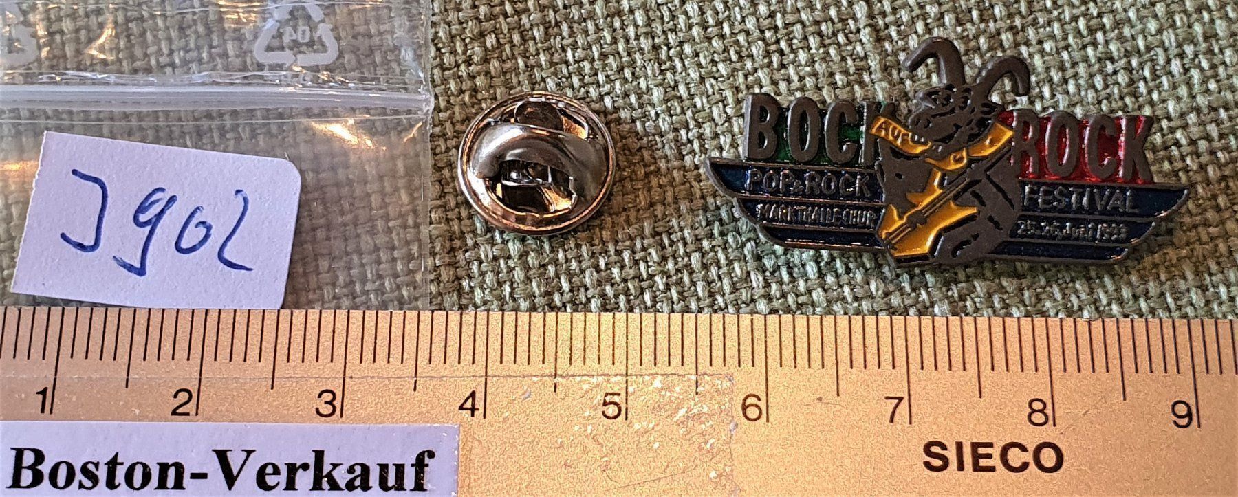 Placchette & Badge: J902 - Pin Bock Rock Markthalle Chur 93 – Usato da Reinach BL venduto da Boston-Verkauf 1