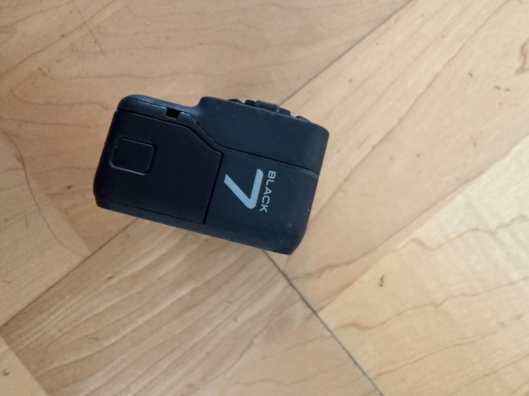 Gopro Action Cam: GoPros mit diversem Zubehör – Gebraucht aus Zürich von fionaolivia 3