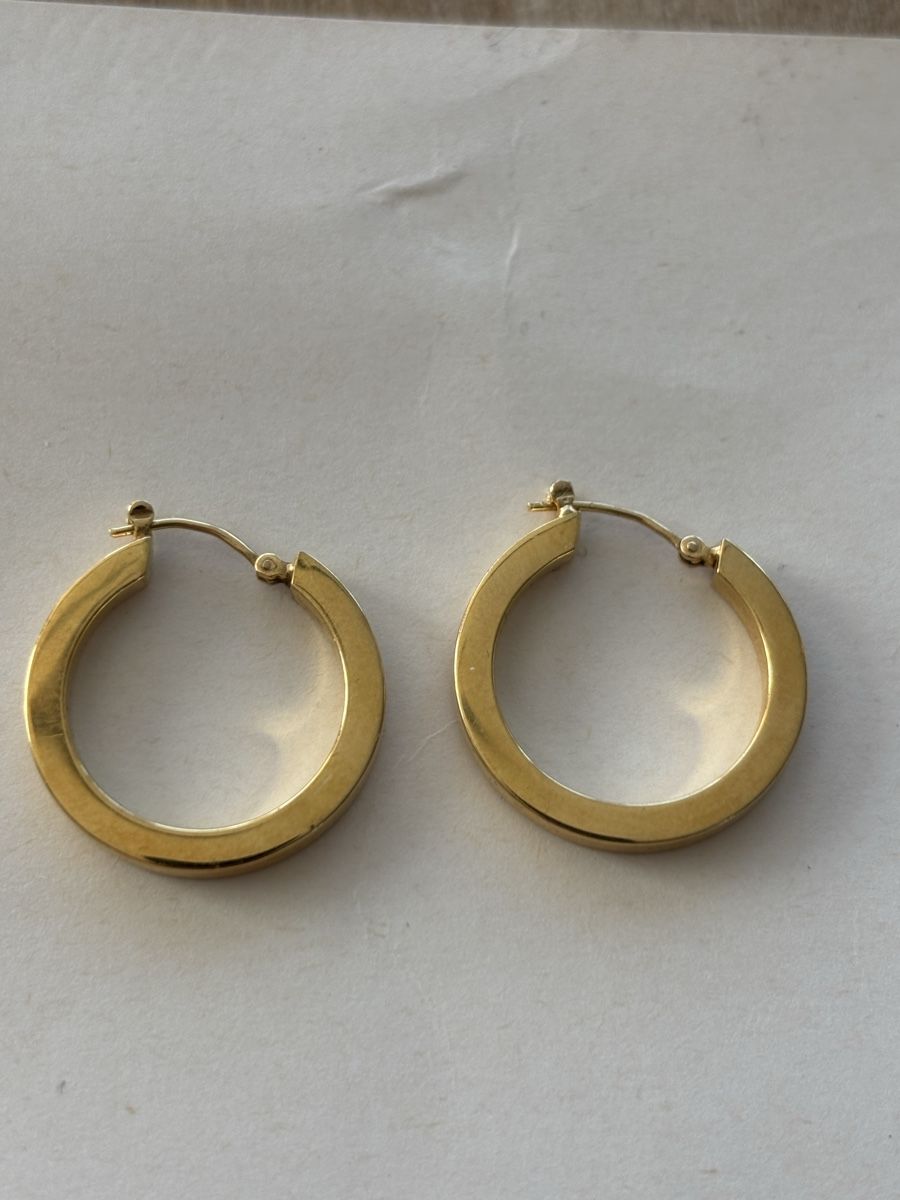 Ohrringe & -stecker: Creolen Gelbgold 18 Karat – Gebraucht aus Langnau am Albis von flusspflege 2