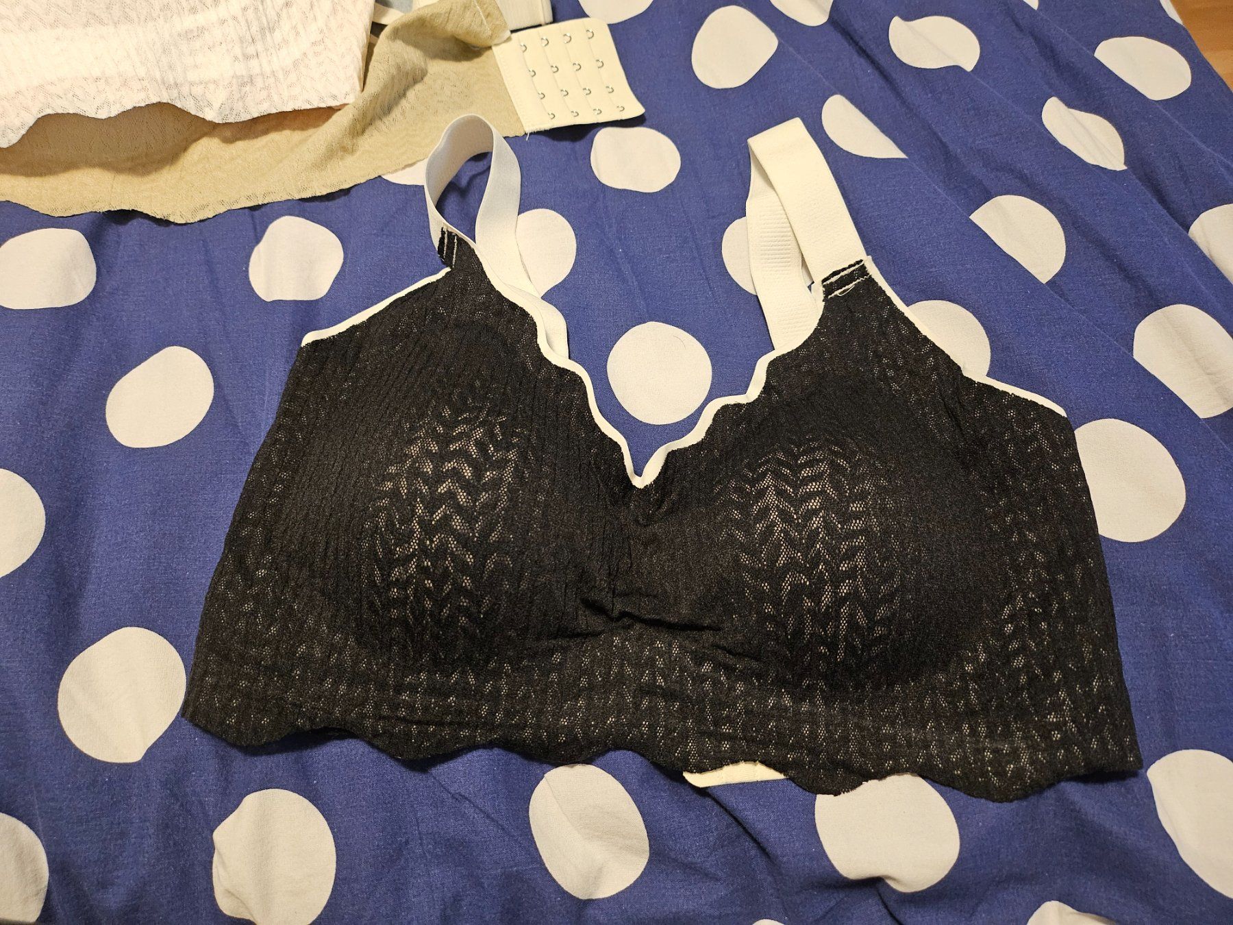 Altra biancheria intima: 4 stk BH gr xl – Nuovo e nell'imballaggio originale da Dietikon venduto da Eleda 3