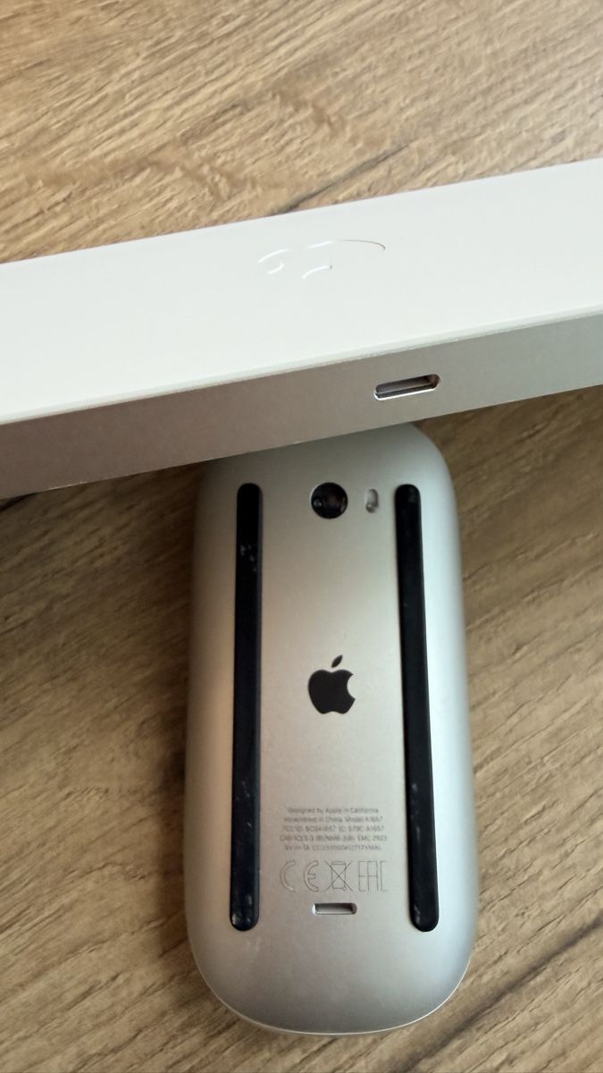 Apple Tastiere: Apple Keyboard und Maus weiss – Usato da Baldingen venduto da Mcknabe 2