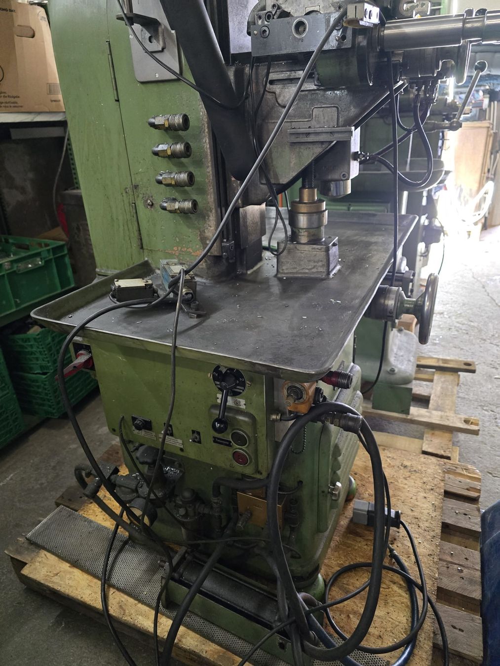 Tutte le macchine: Industrielle Fräsmaschine #248 – Usato da Wuppenau venduto da Gastro-Wuppenau 2