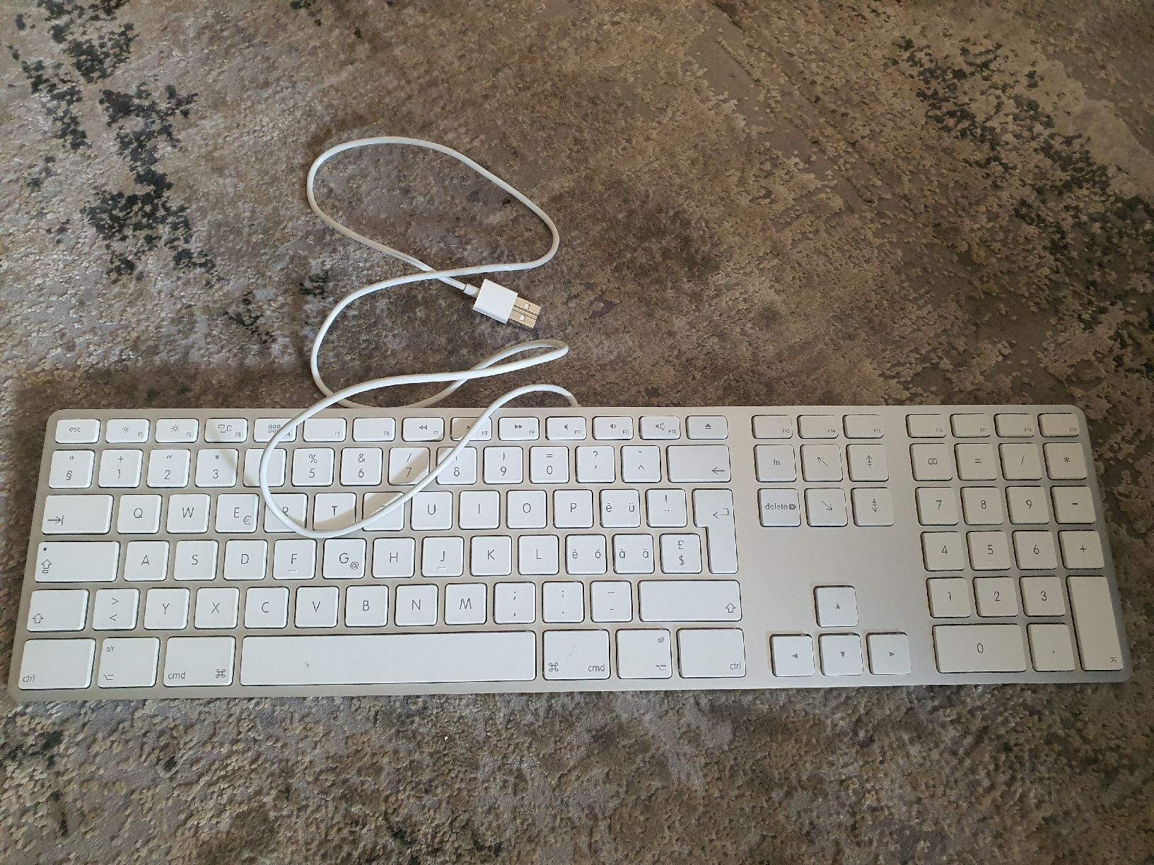 Apple Claviers: clavier apple – D'occasion à Genève par Jeux_nathan