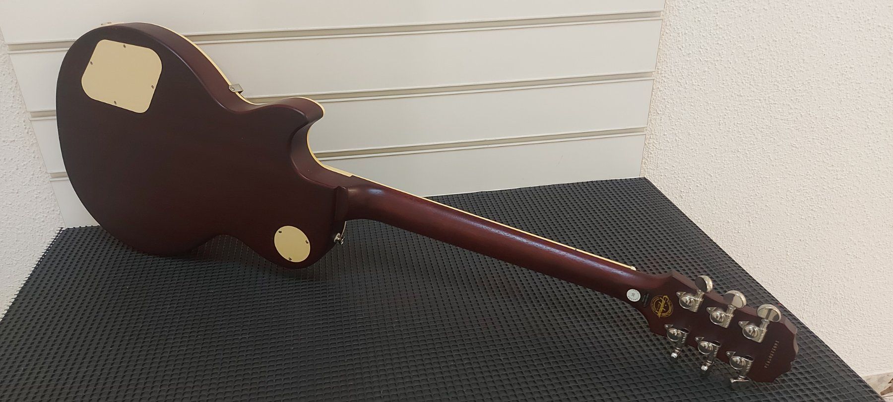 Epiphone Strumenti musicali: Epiphone Les Paul Traditional PRO E-Gitarre Sunburst – Usato da Glattbrugg venduto da Swissmusik 4