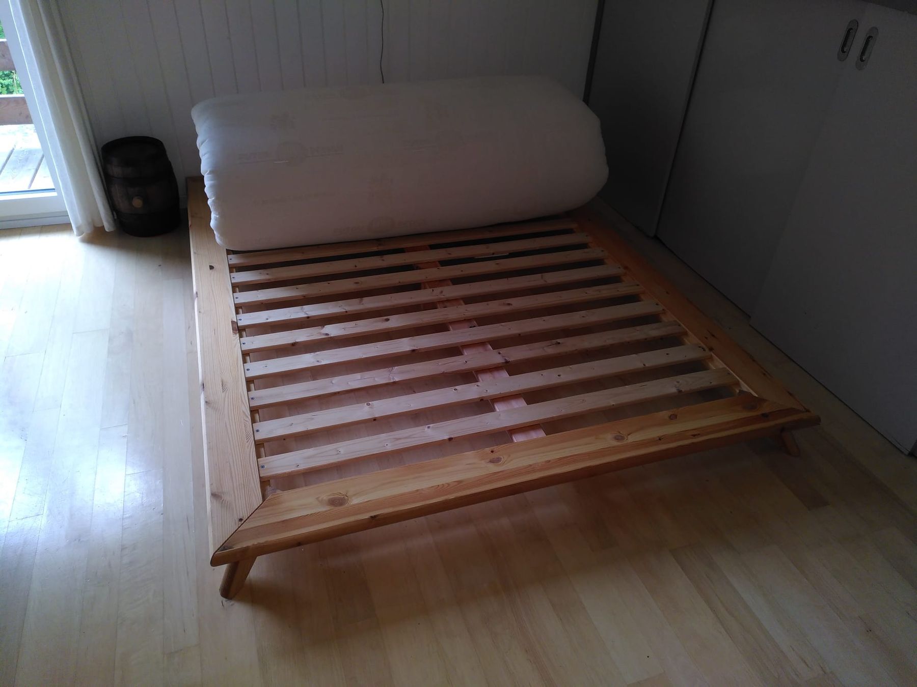 Betten: Lit Futon 140cm – Gebraucht aus Romanel-sur-Lausanne von holachica 1