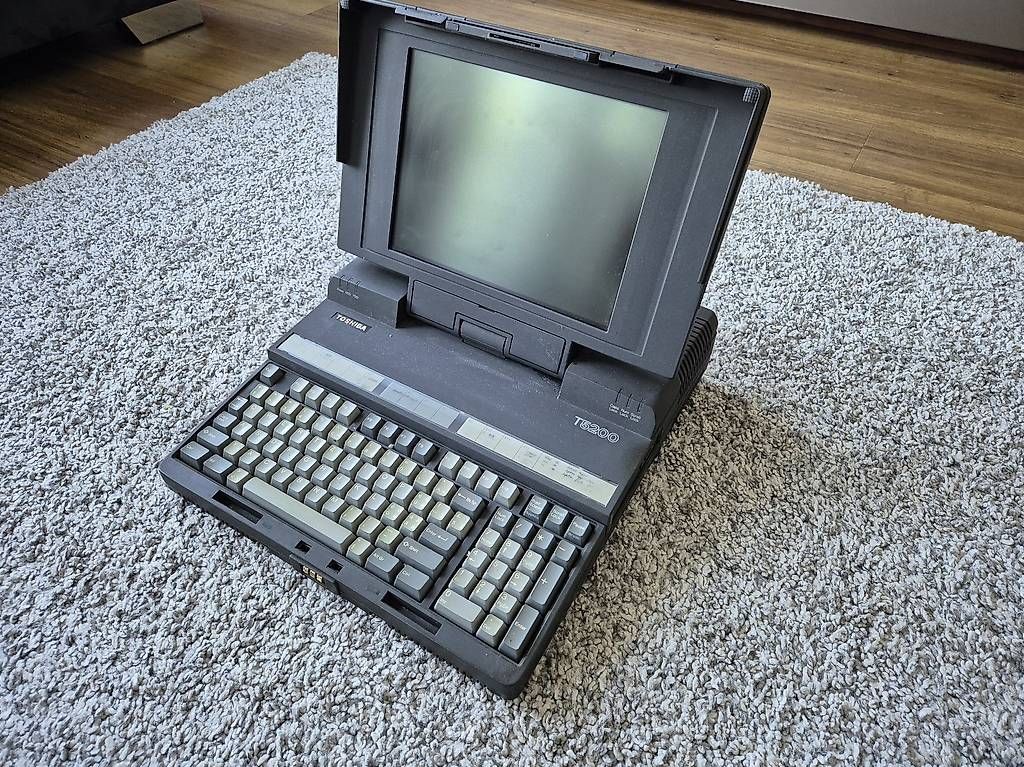 Notebook: Toshiba T5200 Laptop – Usato da Seuzach venduto da Muehlben