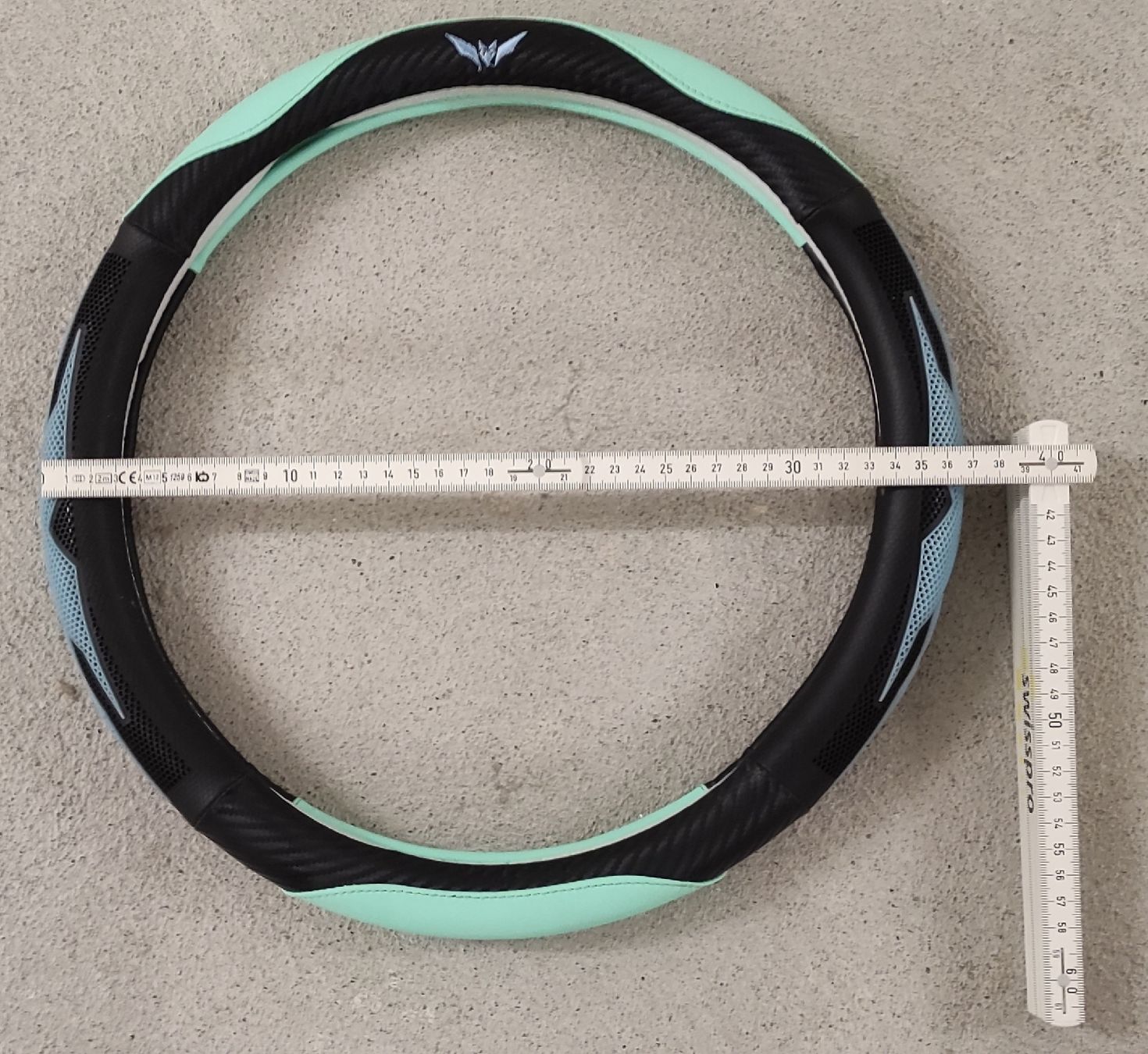 Accessori per altri veicoli: Universal Lenkrad Bezug – Nuovo (secondo la descrizione) da Bülach venduto da Twofeathers