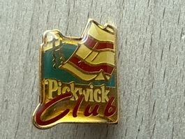 Pin Pickwick Club