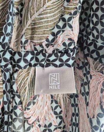 NEUER SCHAL/FOULARD/LOOP von NILE:)