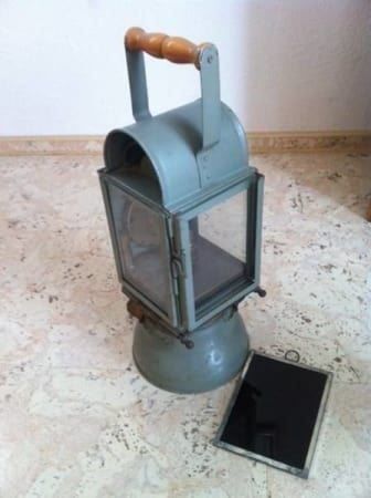 Lampade: alte Bähnlerlampe, Karbitlampe – Usato da Einsiedeln venduto da Brocki59