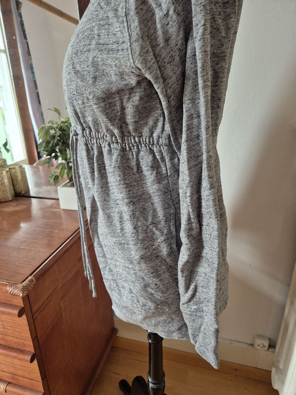 Gap Maglioni & Felpe: Pull à capuche maternité GAP gris chiné taille S – Usato da Yverdon-les-Bains venduto da somiou 1