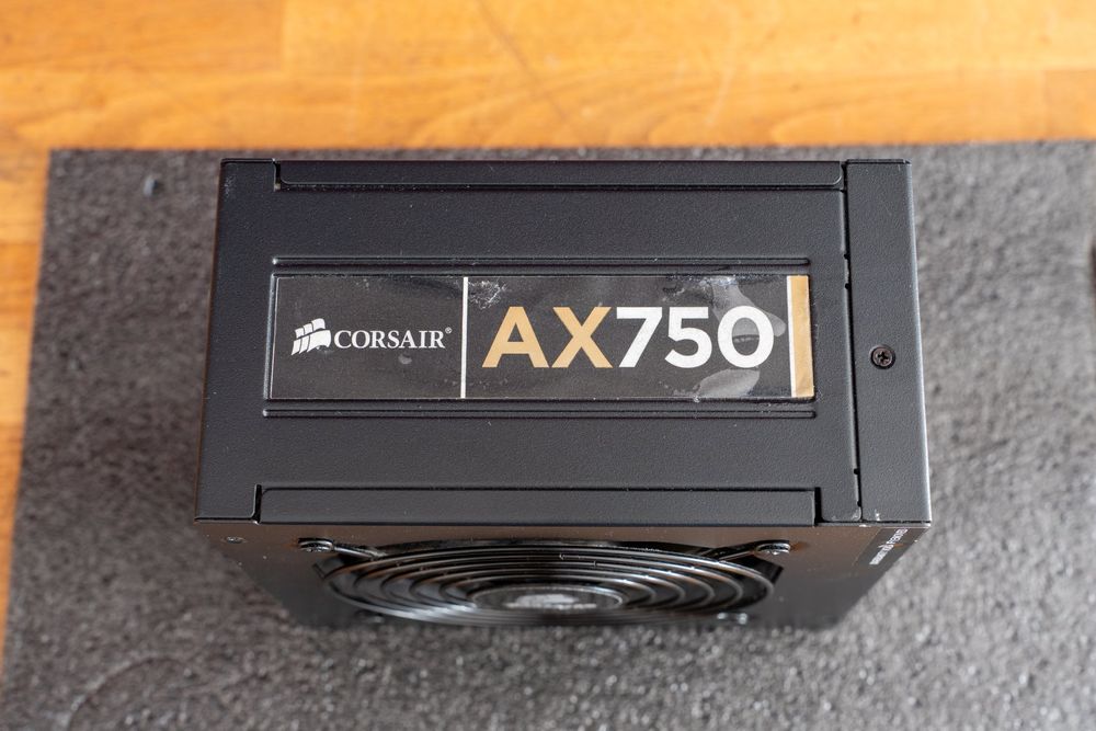 Corsair AX750 Netzteil 750W 80+ Gold modular - Top Zustand! (Gebraucht ...