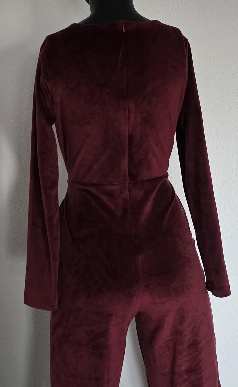 Tute: Wunderschöne Samtiger Jumpsuit in Weinrot, Grösse S – Usato da Rheinsulz venduto da Gilea 6