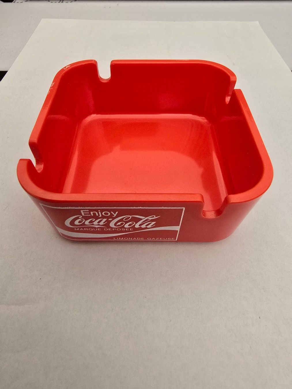 Coca-Cola Portacenere: Aschenbecher mit Werbung "Coca Cola" – Nuovo e nell'imballaggio originale da Rafz venduto da Domimir 1