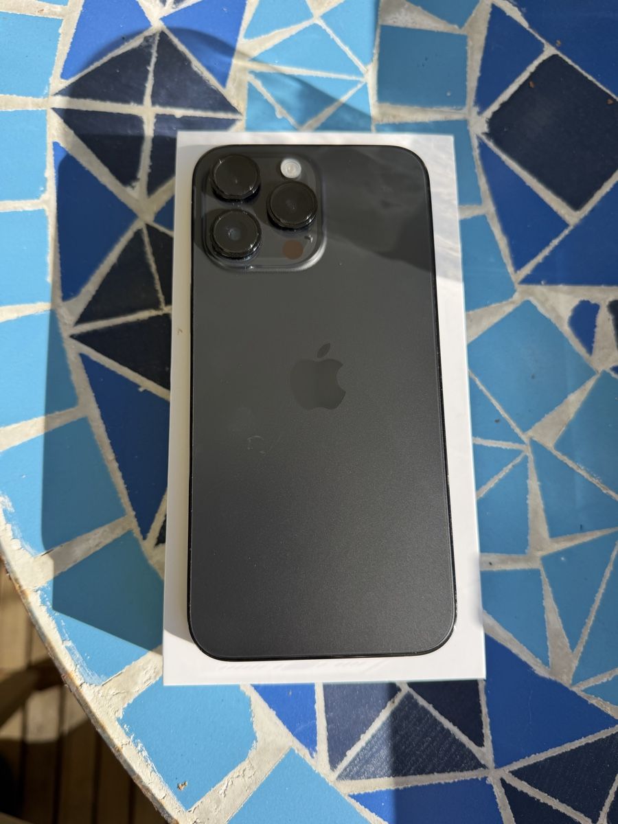 Apple Portables: iPhone 14 Pro Max – D'occasion à Winterthur par adriana_1000 1
