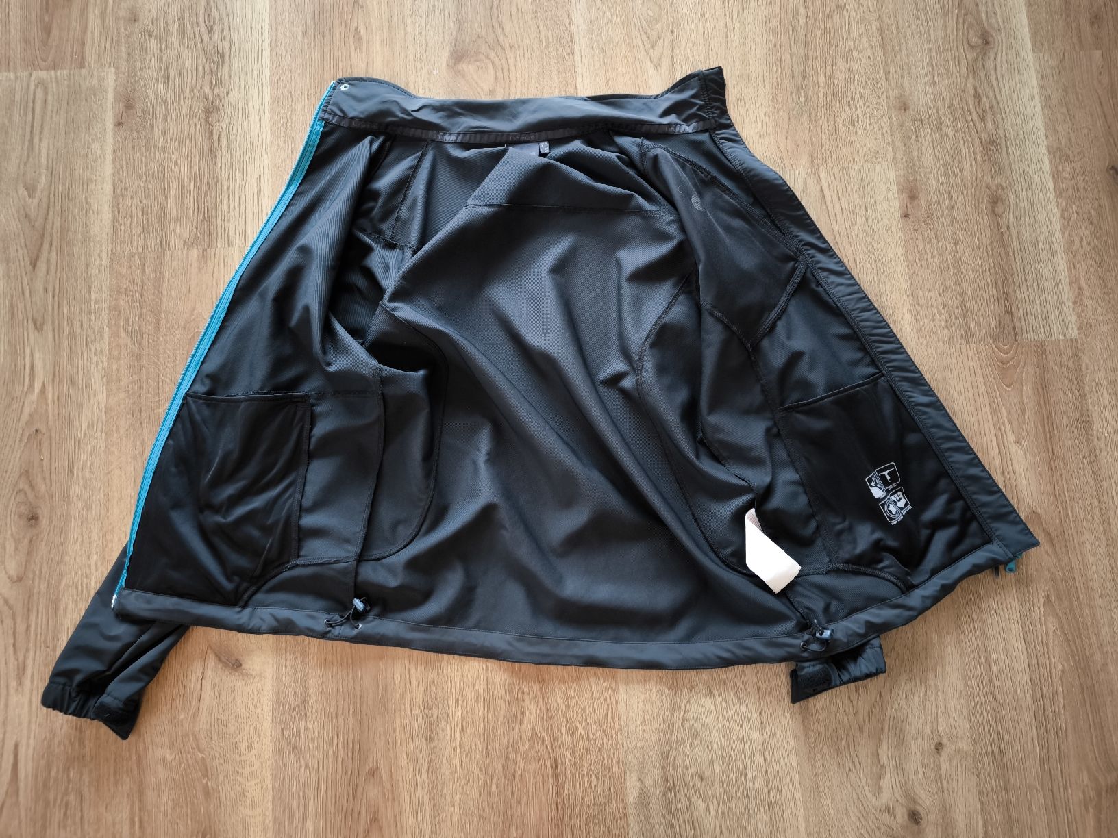 Lafuma Vestes: Lafuma Jacke Softshell Windstopper M – D'occasion à Ebikon par brombomboli 3