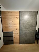 Kleiderschrank