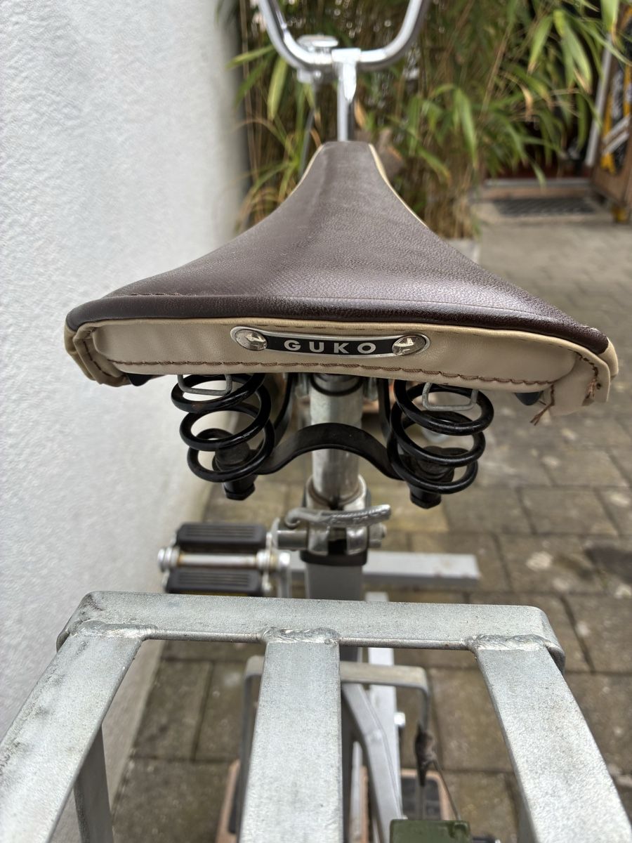 Hometrainer: Vintage Oldtimer Hometrainer mit Ventilator Velo Flipper – Difettoso da schönenwerd venduto da quartier9 2