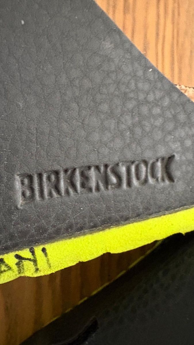 Birkenstock Scarpe per ragazzi: Birkenstock Hausschuhe Gr. 28 – Usato da Ostermundigen venduto da katant 2