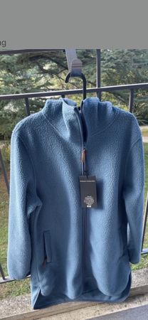 Fleecejacke Furka blau mit Kapuze Grösse 42 neuwertig