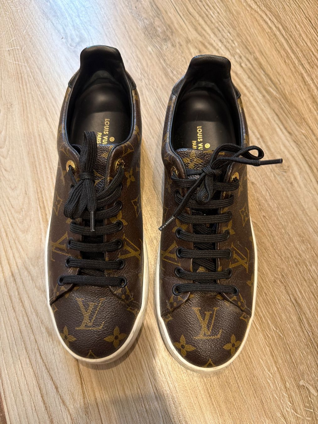 Louis Vuitton Damenschuhe: Louis Vuitton Frontrow Sneaker, Gr. 39 – Neu (gemäss Beschreibung) aus Koblenz von FamAllen