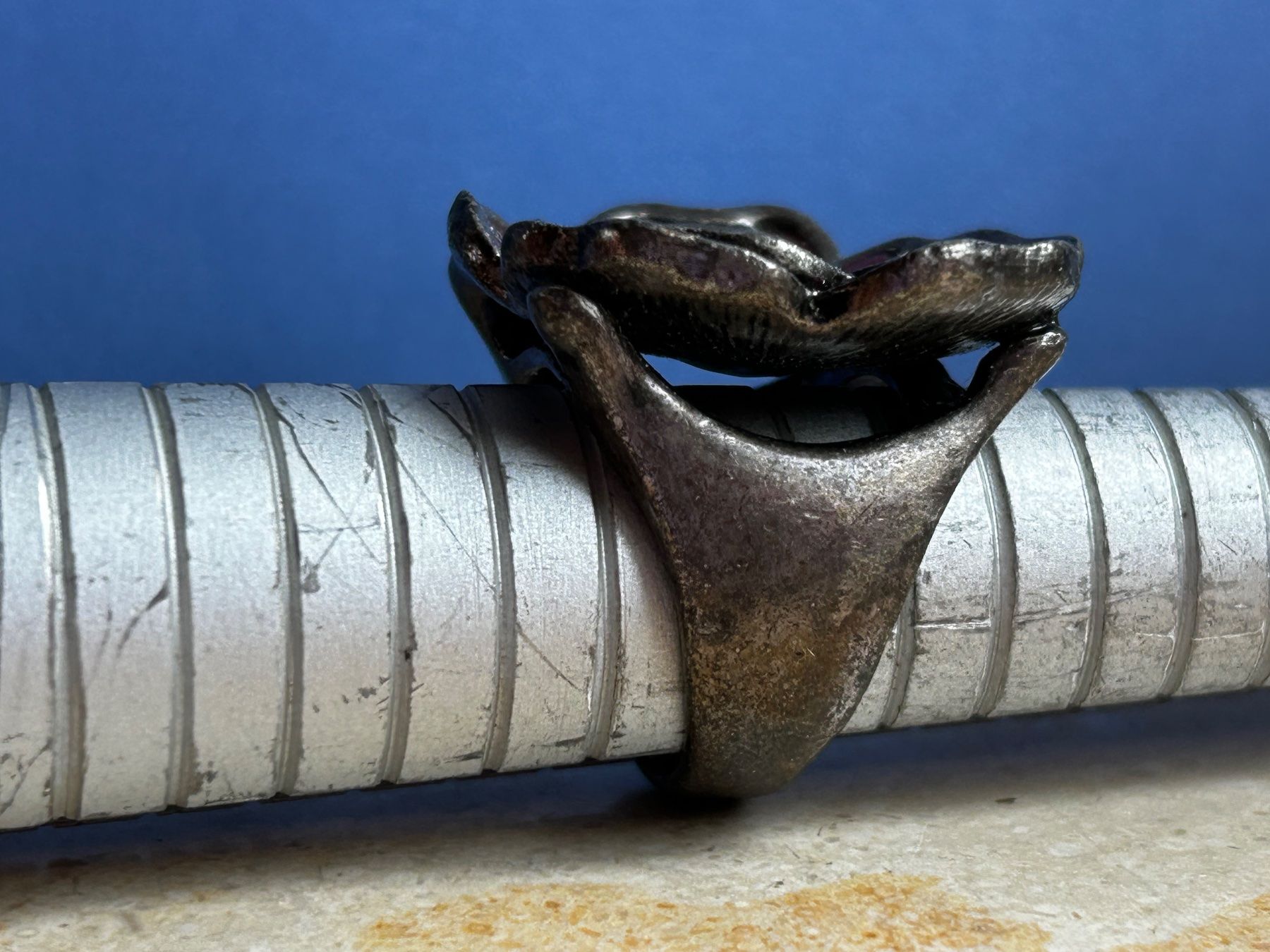 Anelli: Fingerring rote Blume emailliert (59) – Usato da Laufen venduto da belleskulptur 6