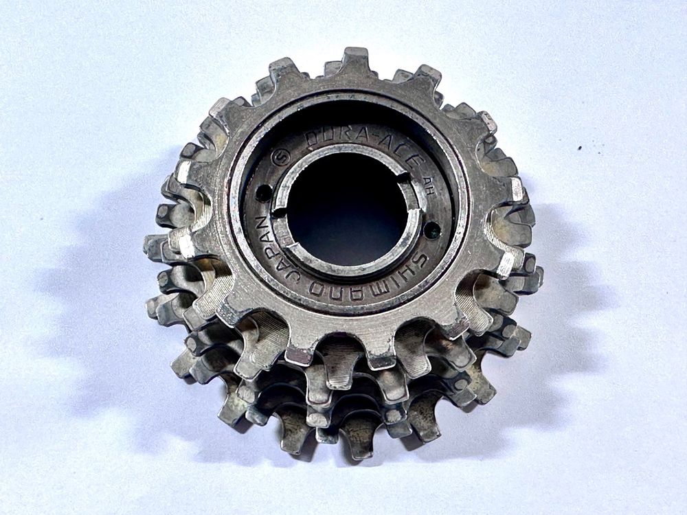 Shimano FA 110 Dura Ace Freewheel Schraubkranz 6fach 13 18 Gebraucht 