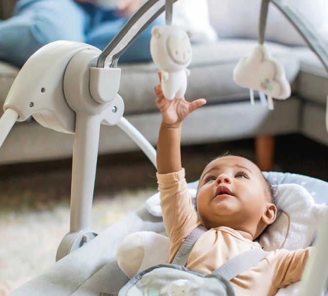 Altre altalene da giardino: Ingenuity Babyschaukel Cuddle Lamb - elektrisch – Usato da Zürich venduto da FFidan 5