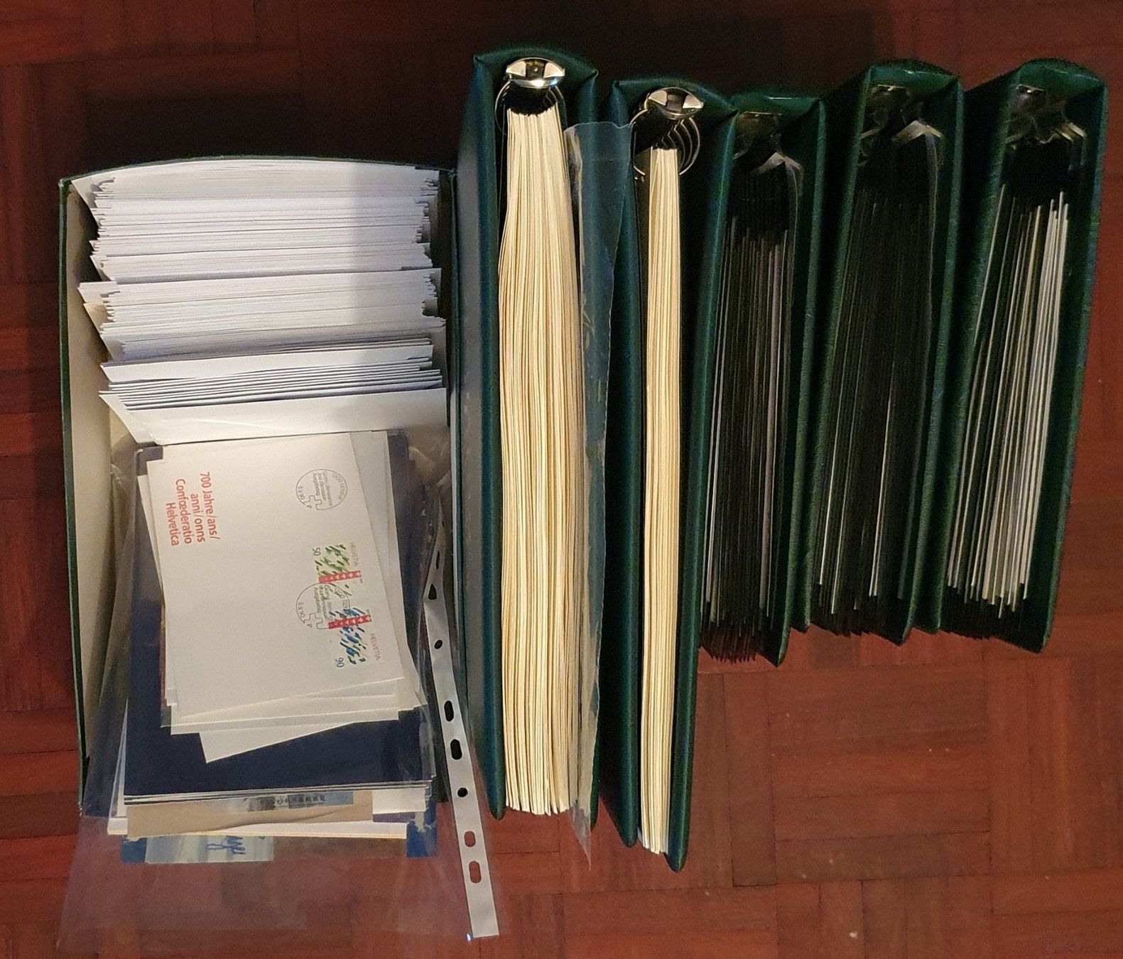 Tutti i francobolli: Lot Briefmarken Schweiz – Usato da Kreuzlingen venduto da Rschweiz1 1
