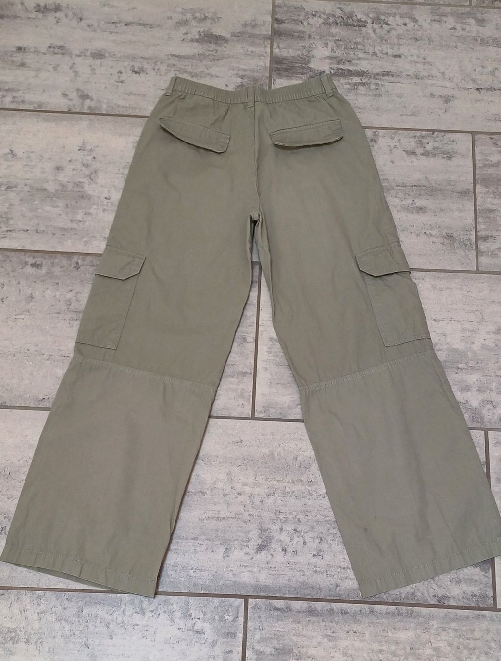 H&M Pantalons: Hose H&M Gr. 164 – D'occasion à Signau par Jana79 1