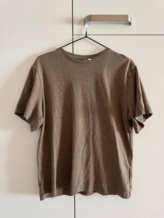 Braunes T-Shirt, Leine, S