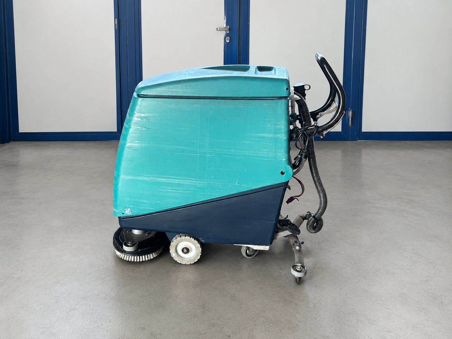 Wetrok Tutte le macchine: Wetrok Duomatic C 43/50 BM Scheuersaugmaschine – Usato da Küssnacht venduto da Derby7007 1