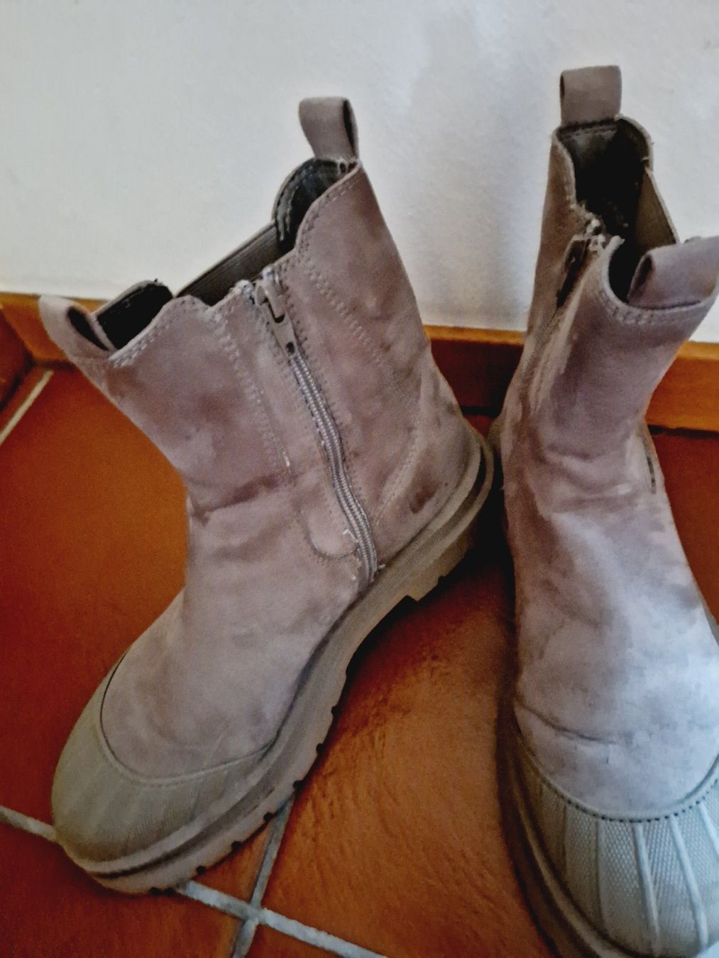Scarpe da donna: Stivaletti donna – Usato da Agno venduto da siuxy 2