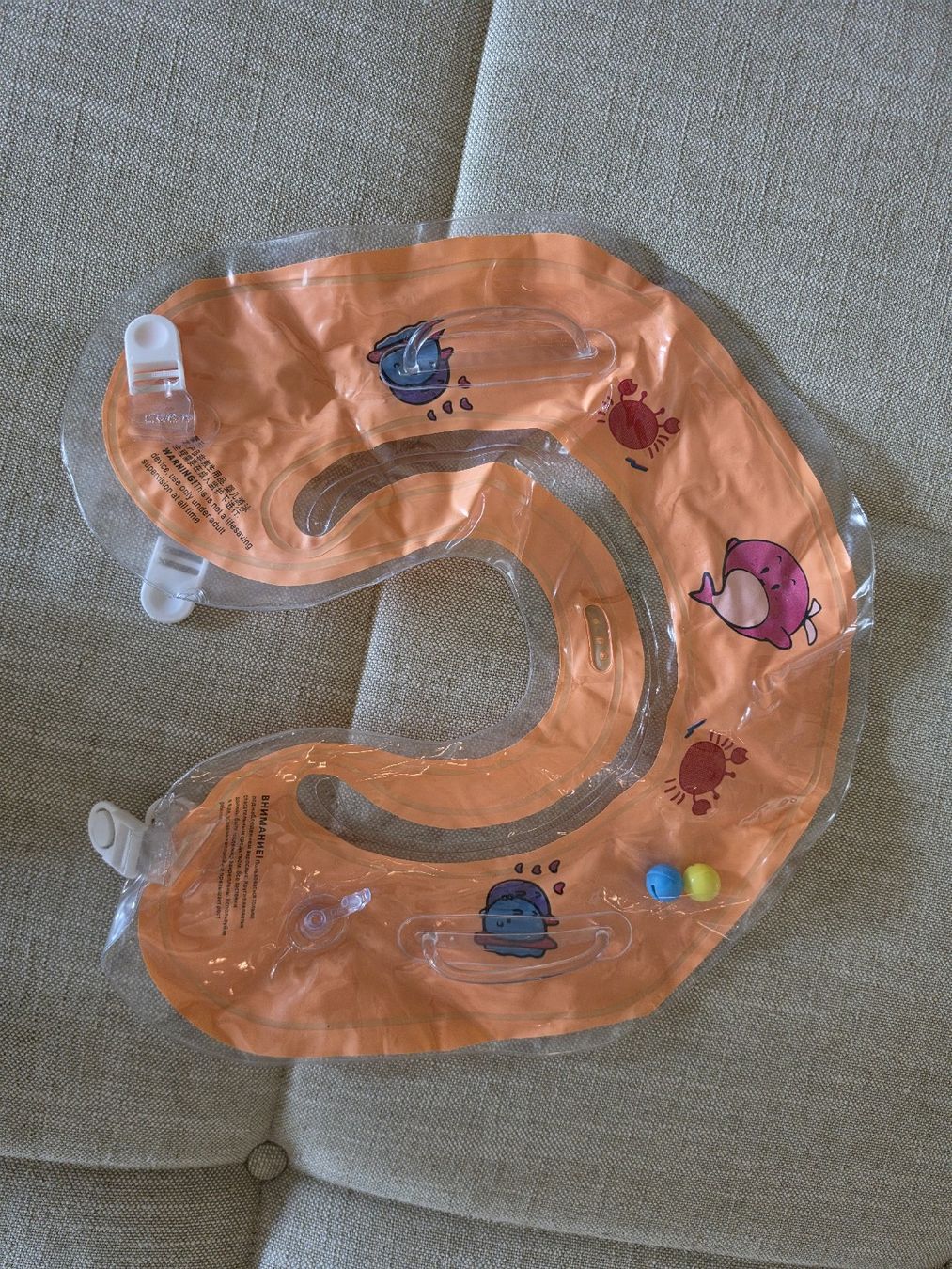 Disney Giocattoli: Neck Float for babies and Soft toys – Usato da Effretikon venduto da gen_w9wk 2