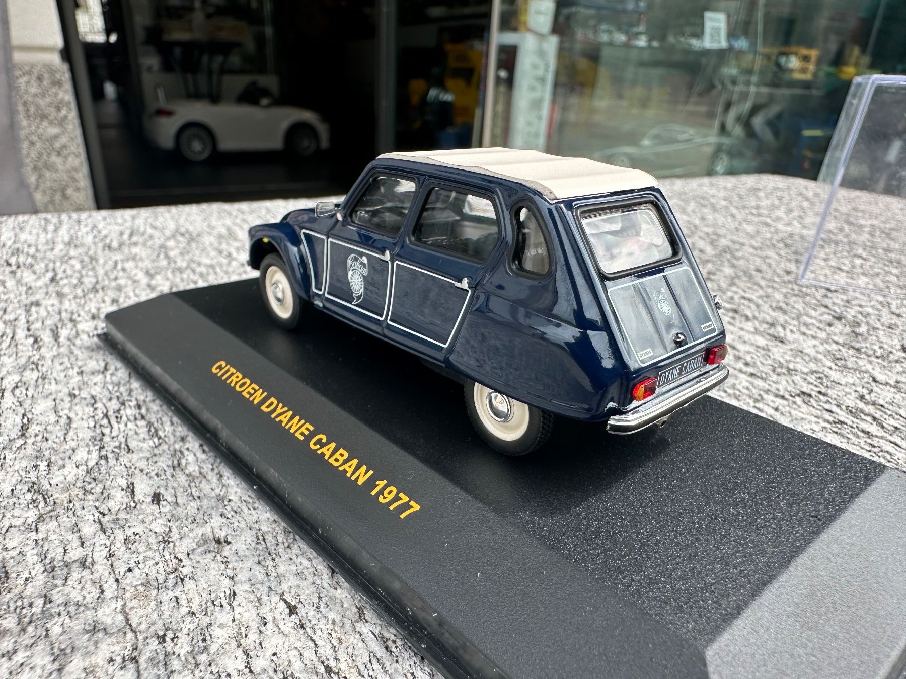 Kit di modellismo & Modellini statici: IXO 1:43 Citroen Dyane Caban 1977 – Nuovo (secondo la descrizione) da Chiasso venduto da Carrara-Modellismo 4