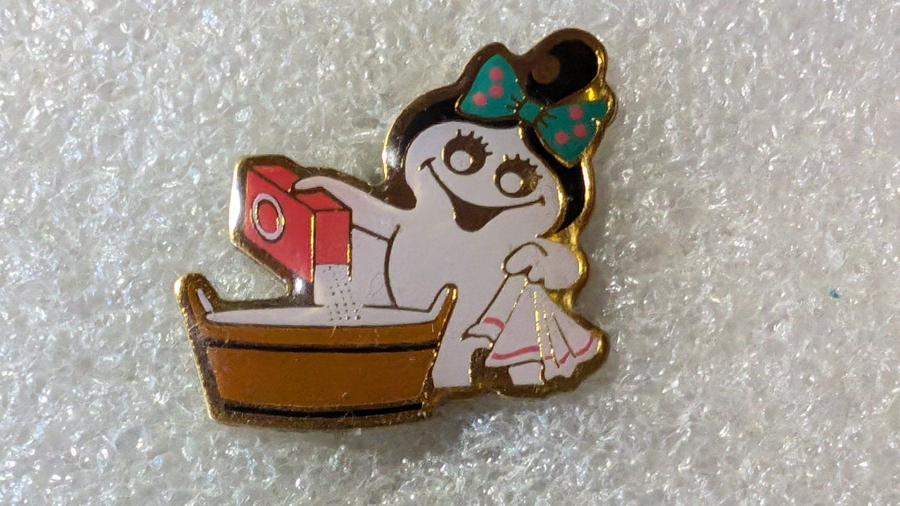 Placchette & Badge: Ansteckpin 221: Maga Bio – Usato da Oppligen venduto da Pin-Fall-Shop