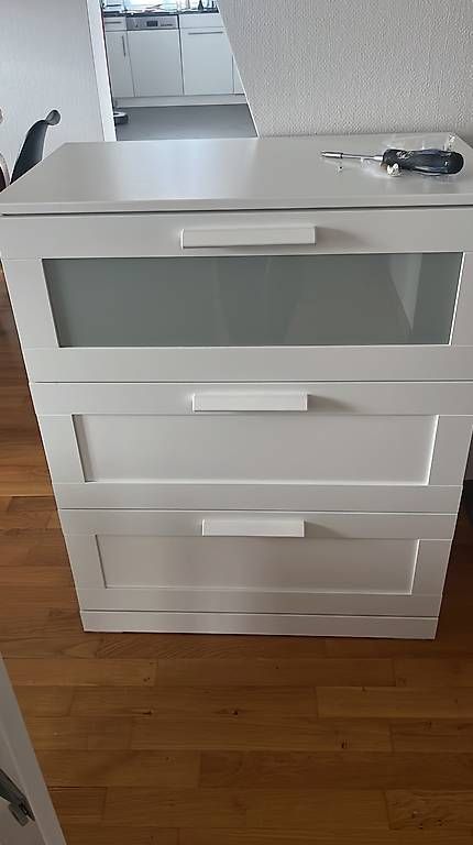 Ikea Cassettiere: IKEA Brimnes Kommode – Usato da Herisau venduto da gra_cmt9